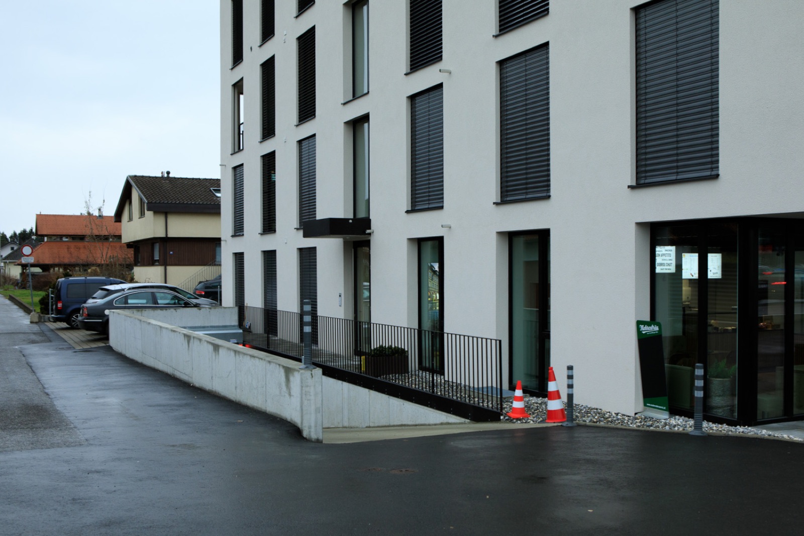 Apartmenthaus in Hard mit Zufahrt zur Tiefgarage