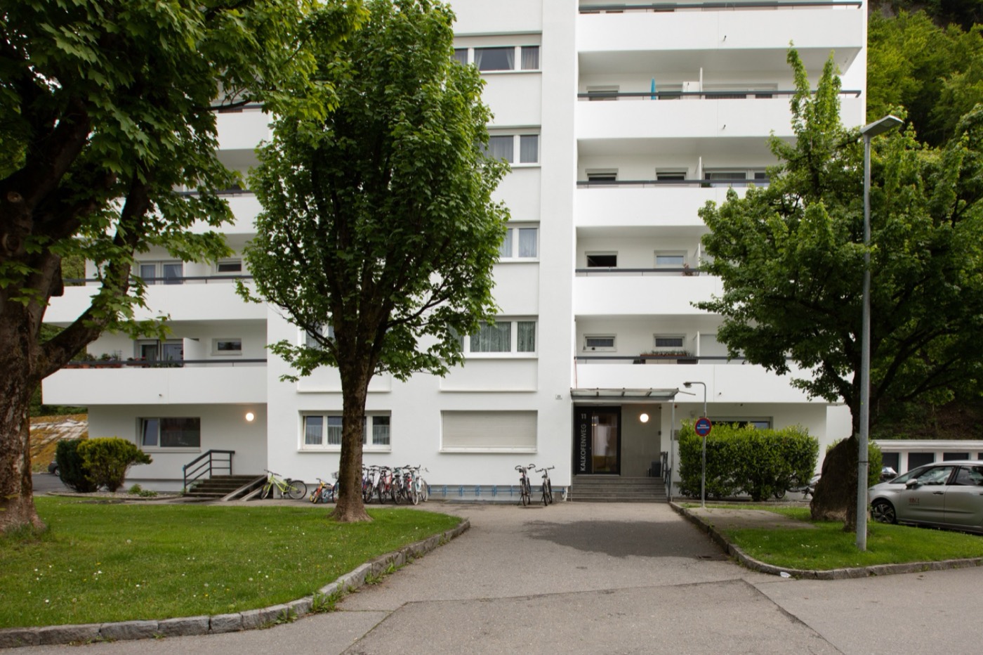 Wohnanlage mit Grünfläche am Kalkofenweg in Götzis